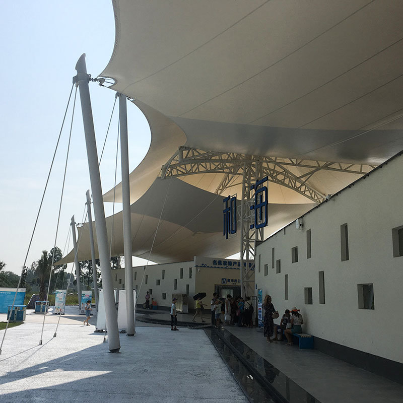 نسيج غشاء الشد PVDF بوزن 1100 جرام نسيج غشاء الشد PVDF بوزن 1100 جرام