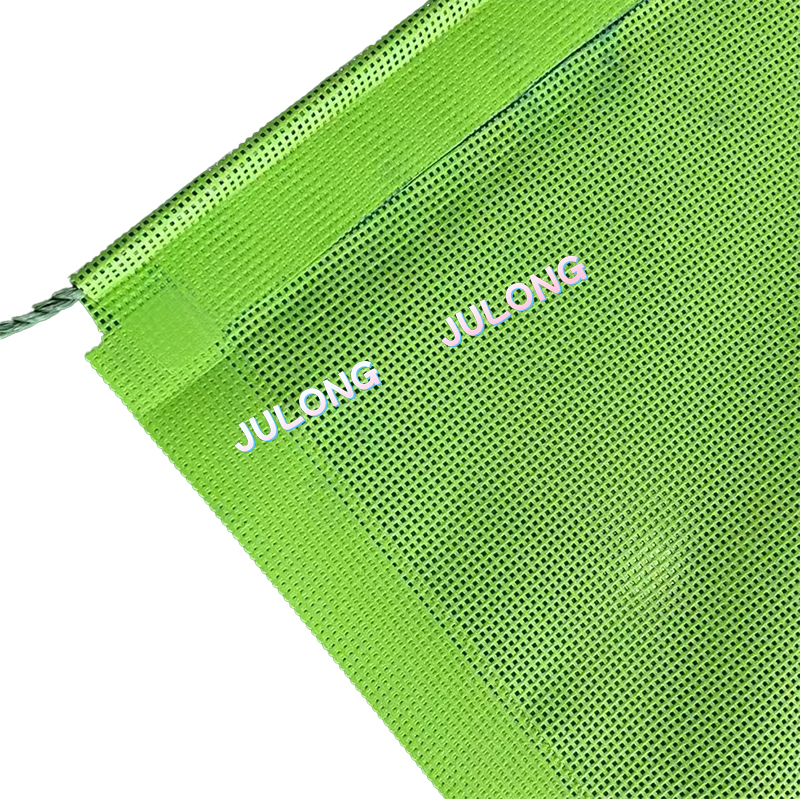 نسيج شبكي PVC 400 جرام لتزيين الجدران الخارجية للمباني